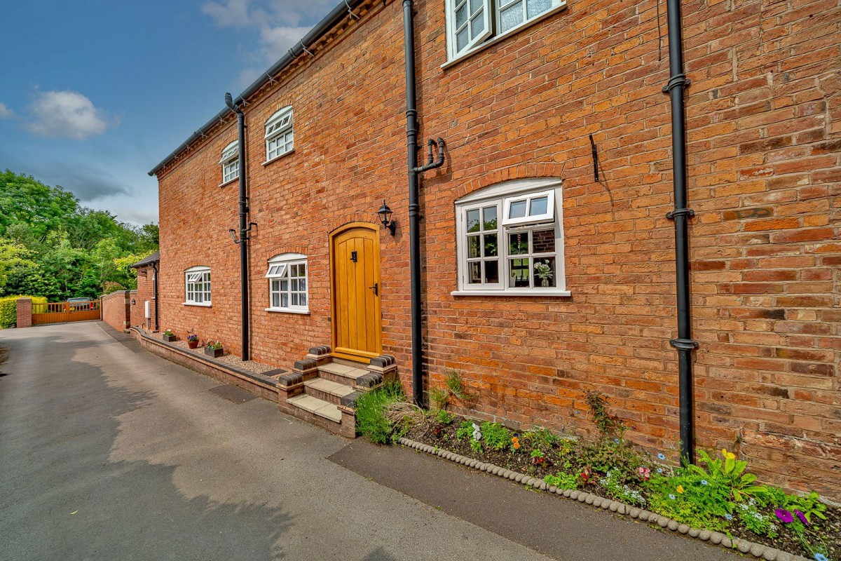 Images for Swiss Cottage, Market Place, Abbots Bromley, Rugeley, Staffordshire, WS15 3BP
