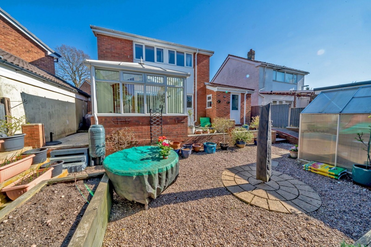 Images for Somerset Avenue, Rugeley, WS15 1LF