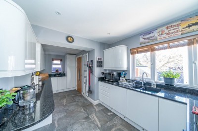 Images for Somerset Avenue, Rugeley, WS15 1LF EAID:1691012641 BID:bid