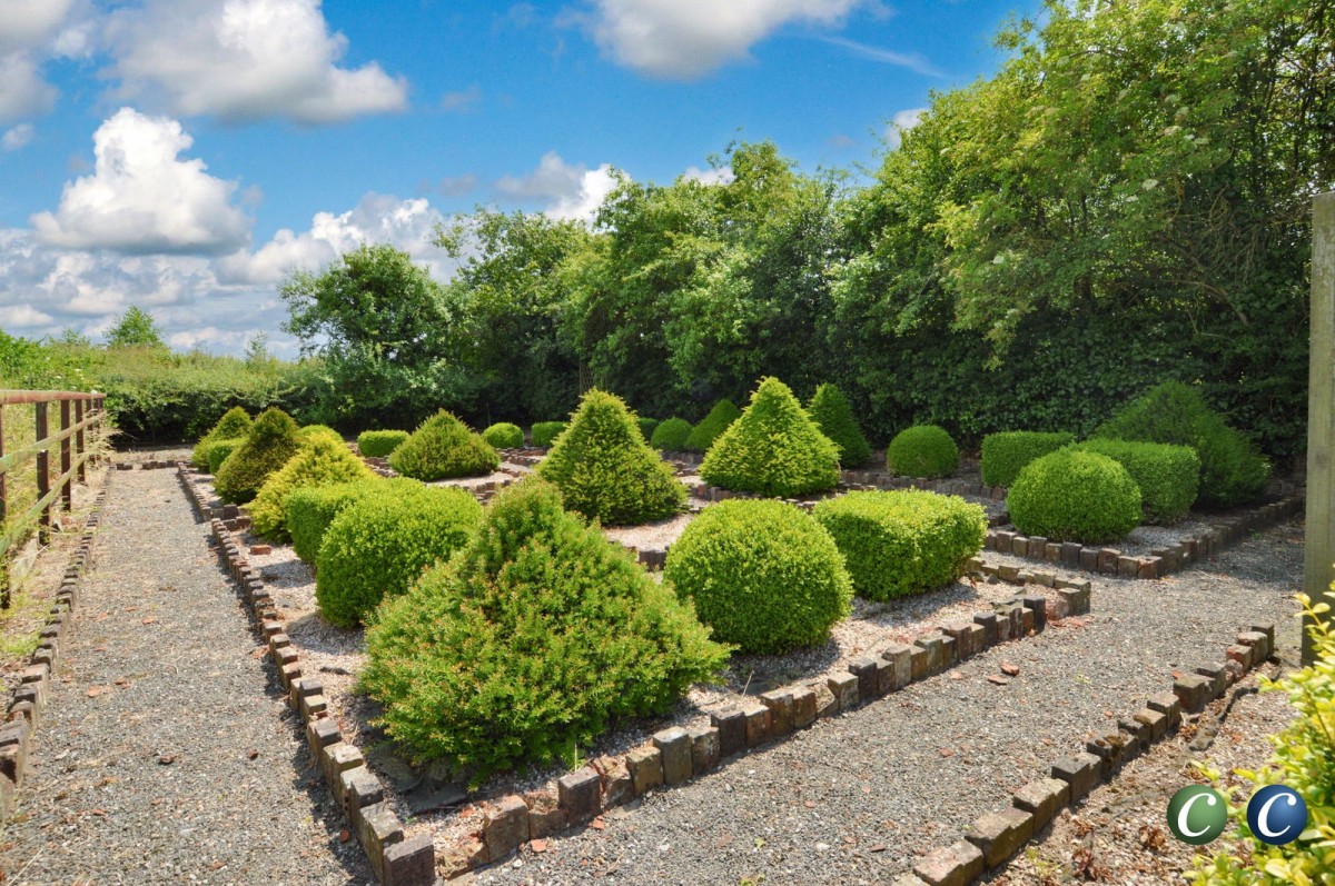 Images for Dagdale, Bramshall, Uttoxeter, ST14 5BJ