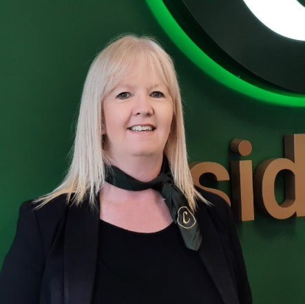Angela O'Neil, Sales Negotiator